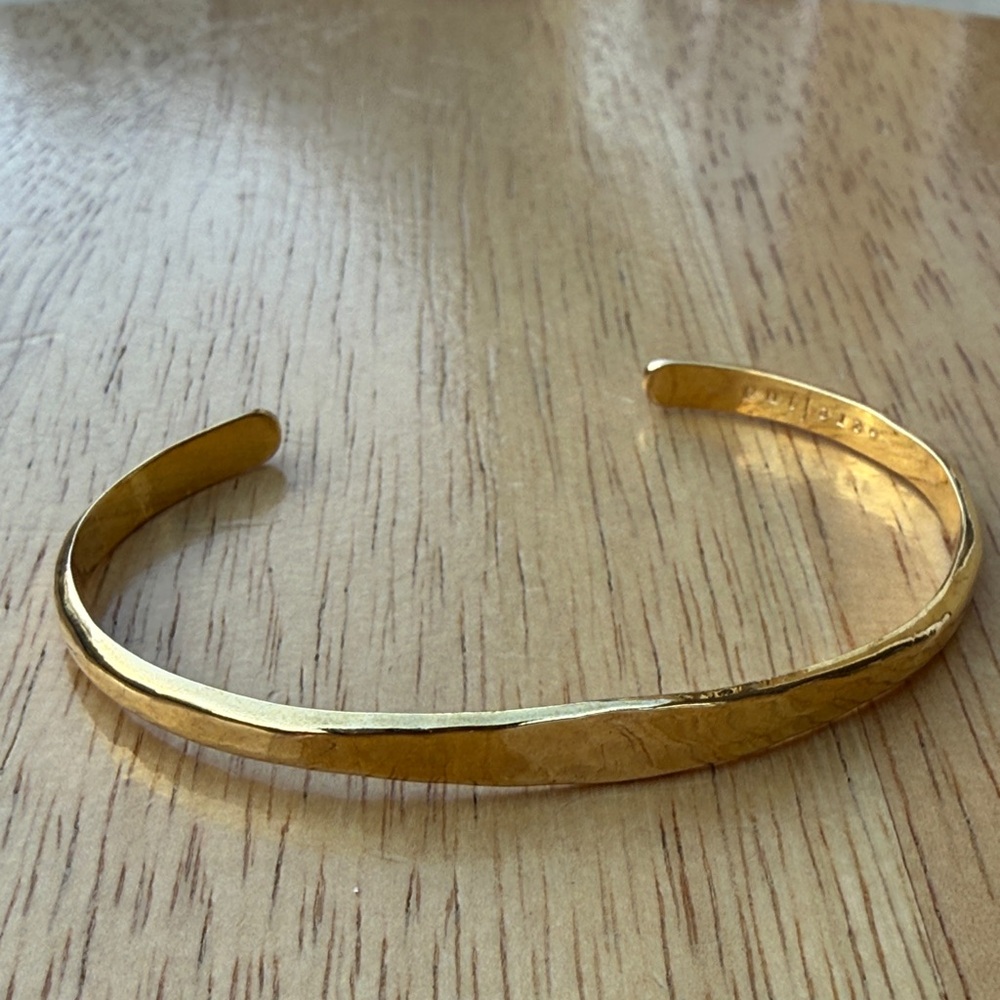 Serefina Gold-Plated Hammered Cuff Bracelet From Anthropologie!!🔥🔥🔥 - Picture 5 of 16